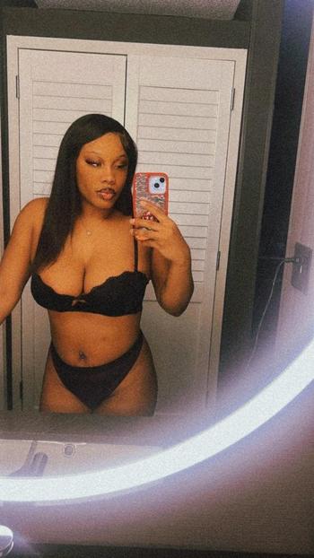 419-930-0545, 25  female escort, Toledo