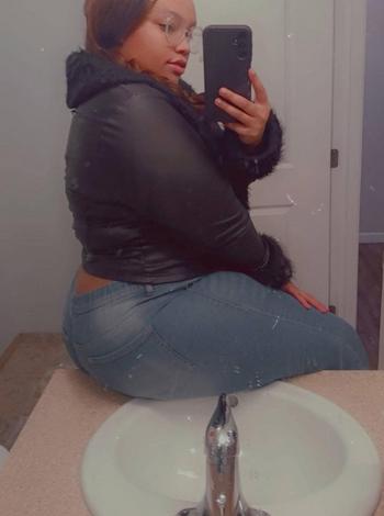 Nicole, 32  female escort, Toledo