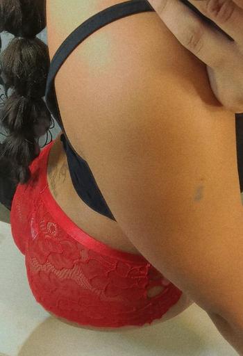 Qutie Pie, 20  female escort, Toledo
