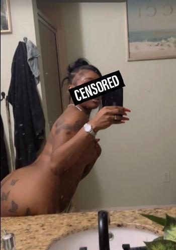Taylor, 23  female escort, Toledo