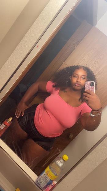 Jasmine, 22  female escort, Toledo