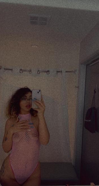 Taurus, 25  female escort, Toledo